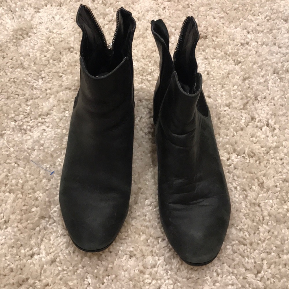 Well worn Steve Madden boots